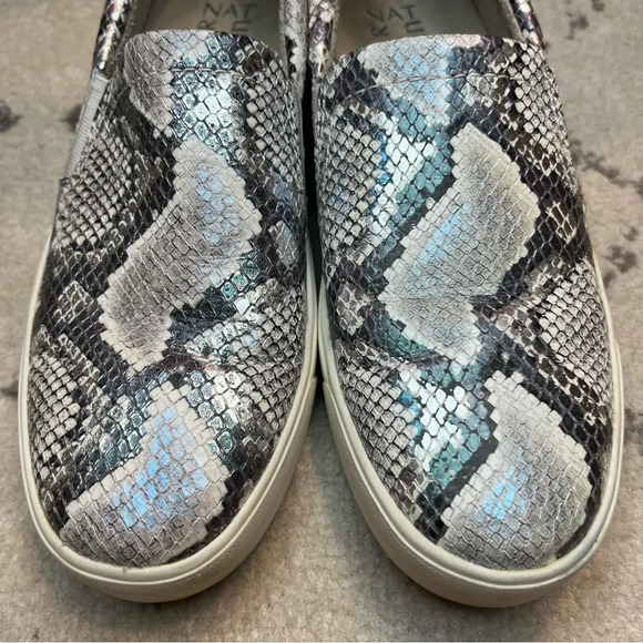 NATURALIZER Aileen Metallic Grey Snakeskin Slip On Sneakers - Picture 3 of 8